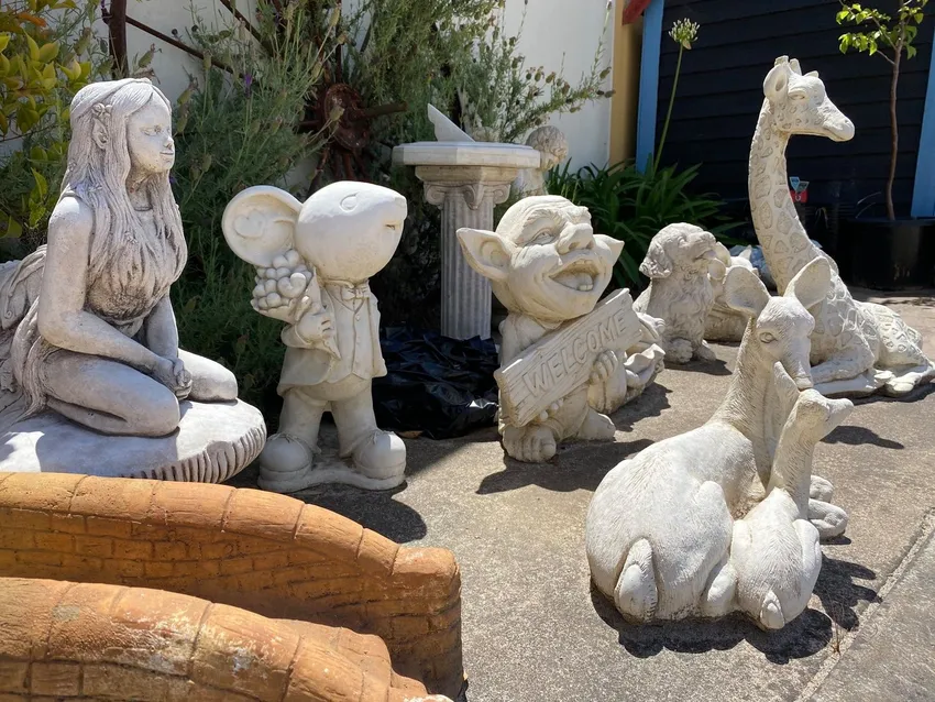 Somerville Garden Supplies - Assorted Statues
